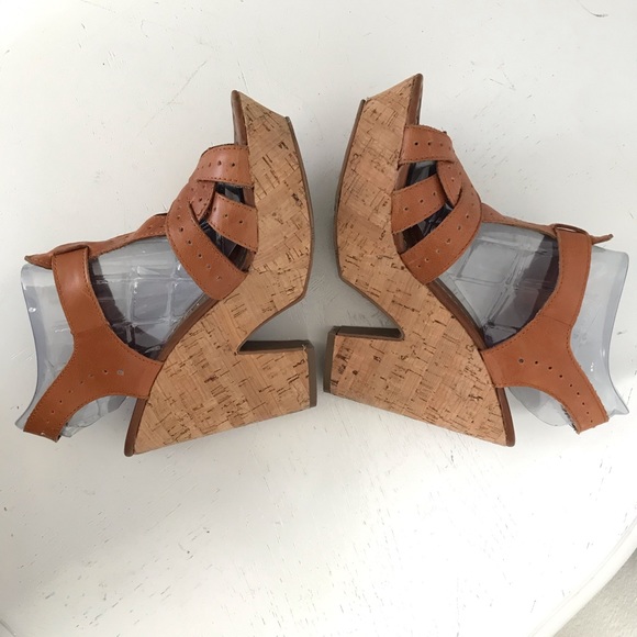 Leather platform sandal DV 6 leather Sandal cork platform main image 3